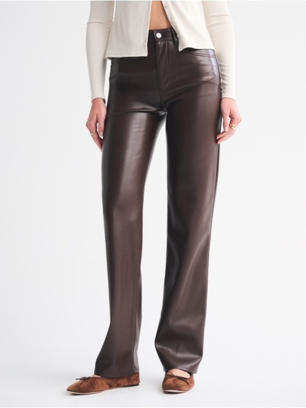 Abercrombie High Rise 90s Relaxed Vegan Leather Pant in Coffee Brown Size 28/6L
